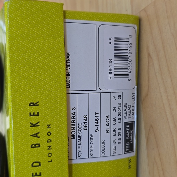 TED BAKER Floral Moniirra Pumps With Gold Accents High Heels Size 8.5 - Picture 11 of 12